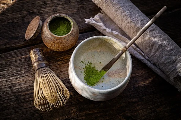 冬と夏の一年生植物を西南部で育てるプロのコツ